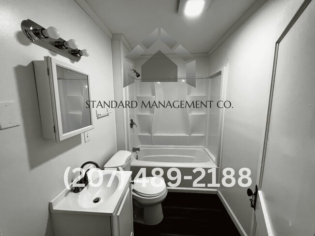 Building Photo - 47 Summer St