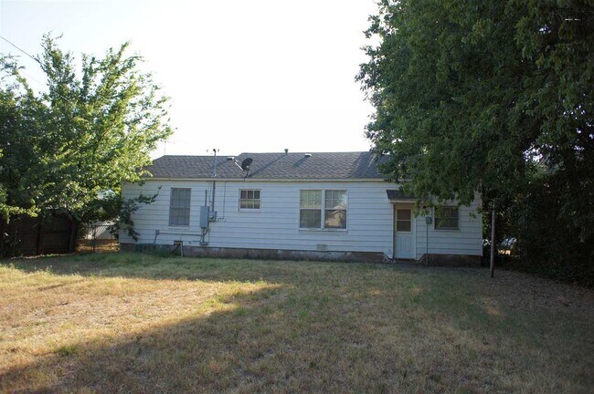 Building Photo - 4321 Boren Ave