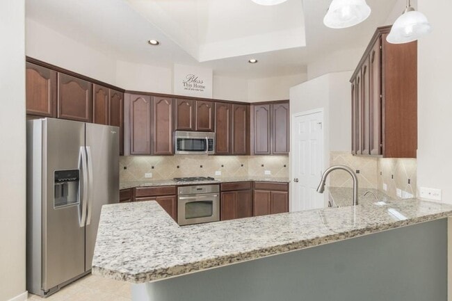 Building Photo - 7706 Quiet Trace Ln