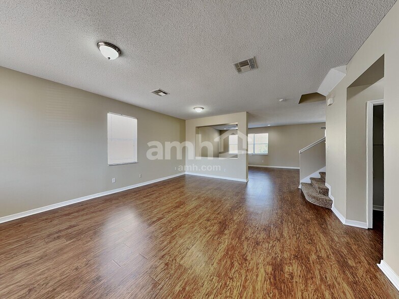 Building Photo - 15157 Perdido Dr