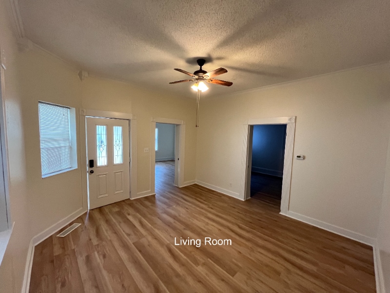 Building Photo - 1636 Hoyt Ave