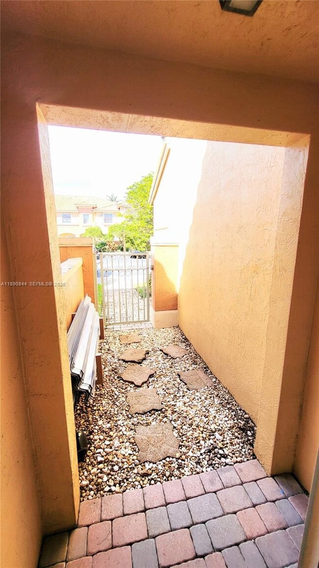 Building Photo - 2234 Coral Reef Ct