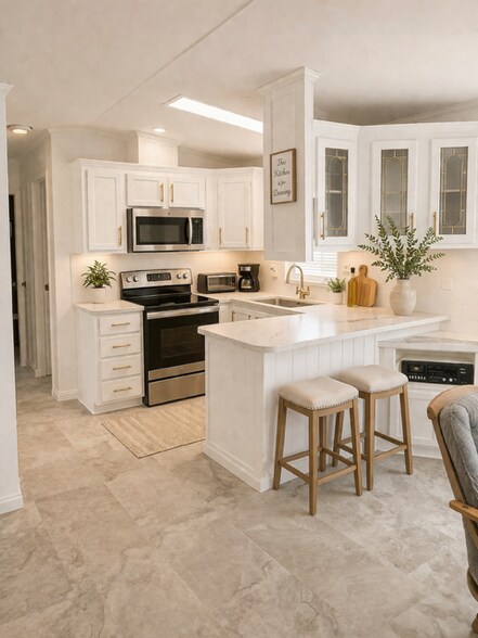 Building Photo - 122 Caravan Cir