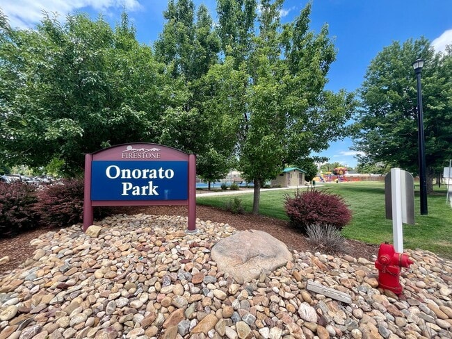 Building Photo - 350 Naples St