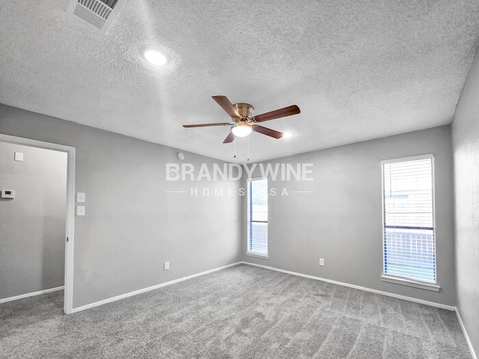 Building Photo - 1801 Briar Run