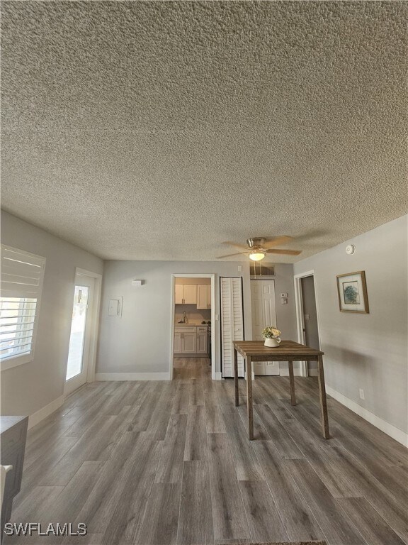 Building Photo - 548 Broad Ave S