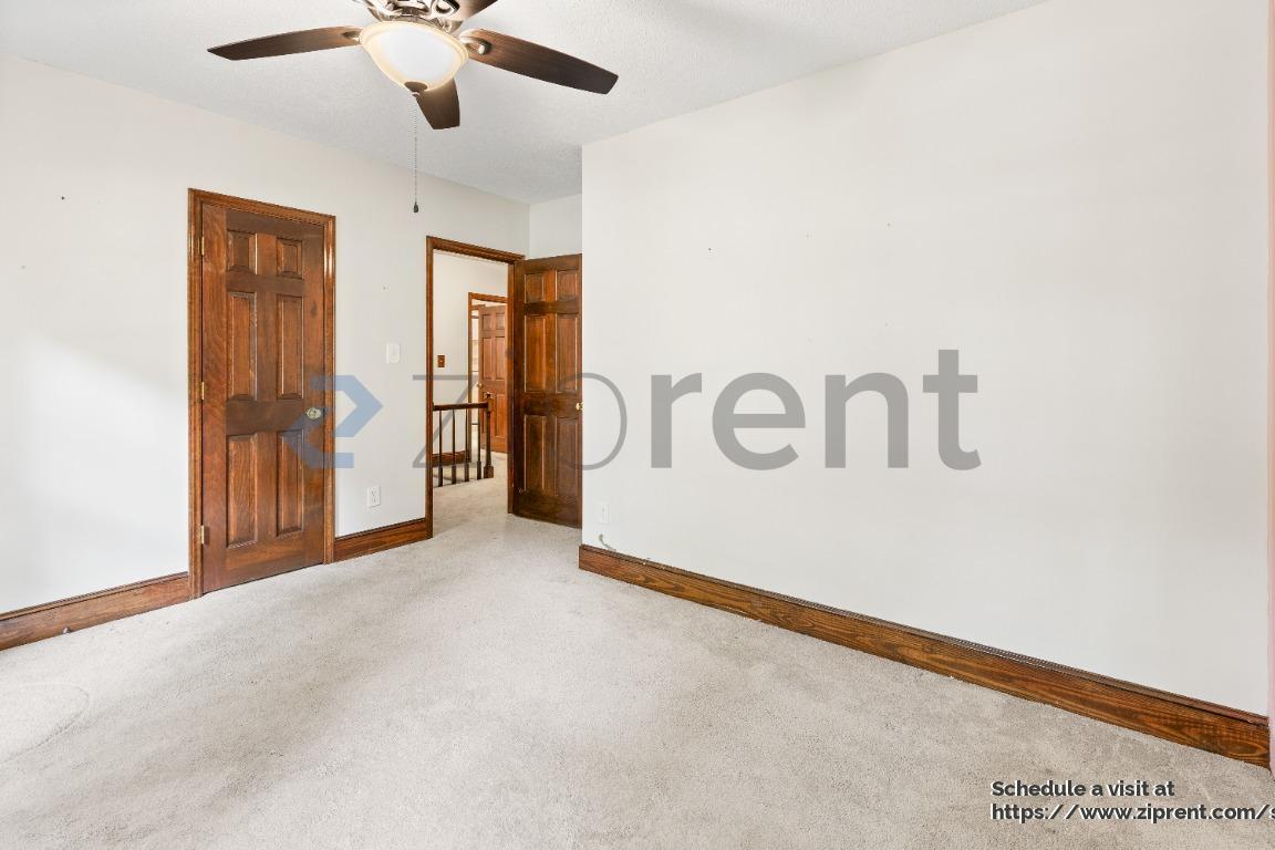Building Photo - 9430 Nuggett Hill Pl