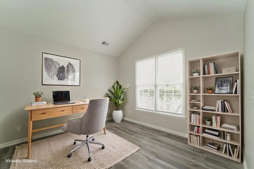 Building Photo - 3632 Arklow Rd