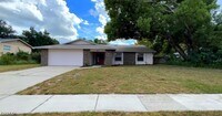 Building Photo - 8108 Bluestar Cir