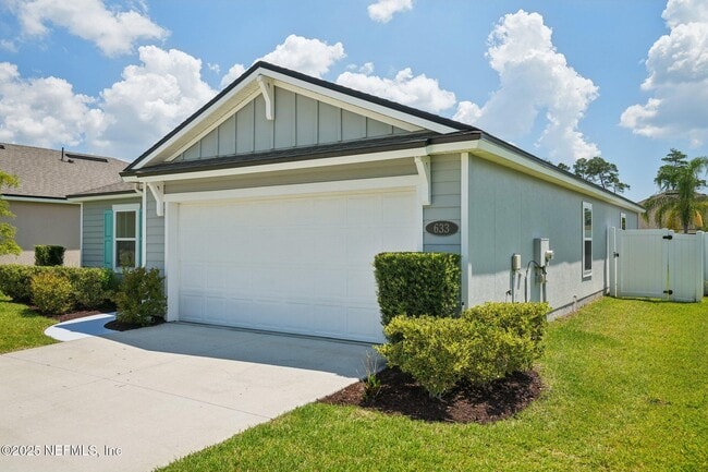 Building Photo - 633 Seville Pkwy