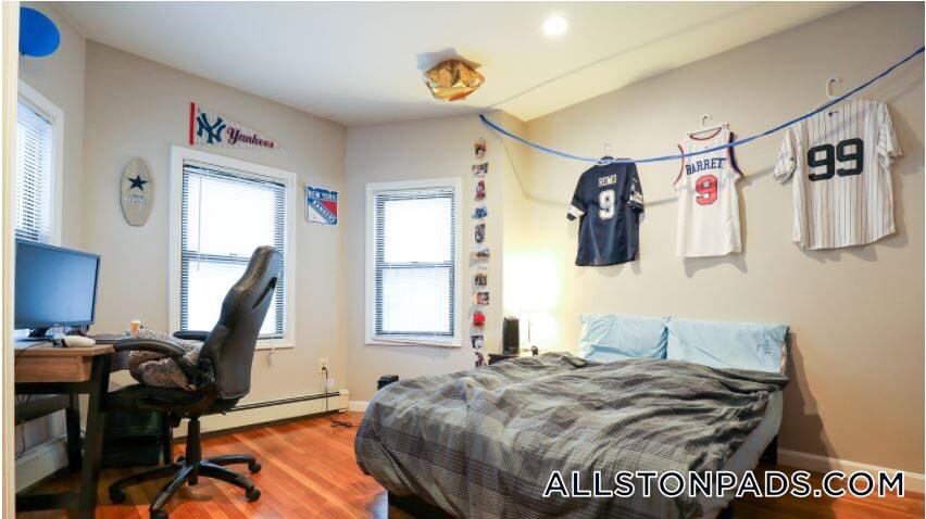 Building Photo - 117 Glenville Ave