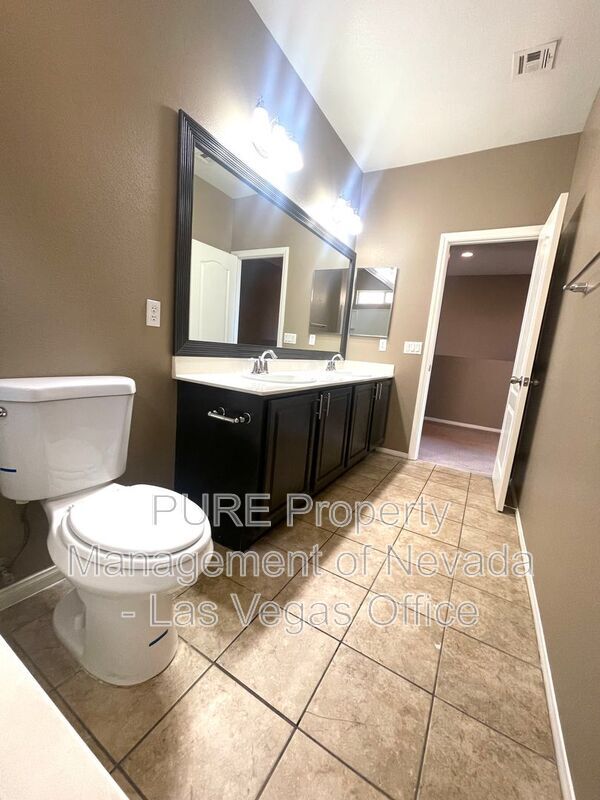 Building Photo - 3904 Ropers Ranch St
