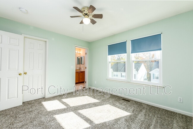 Building Photo - 6732 Cozy Ln