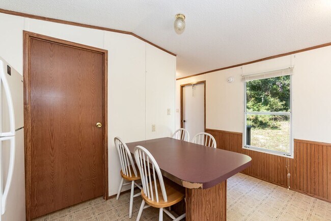 Building Photo - 130 Brodie Privette Rd