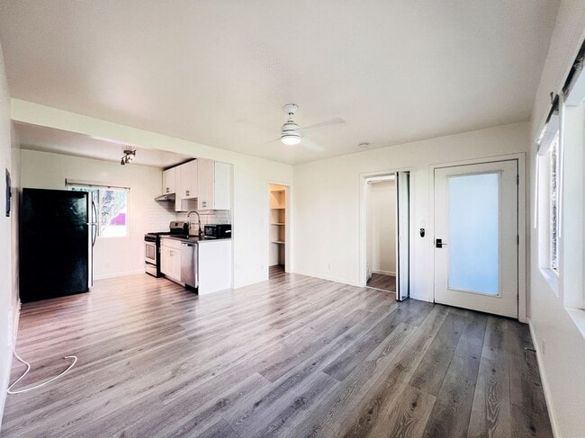 Building Photo - 5525 Harold Way