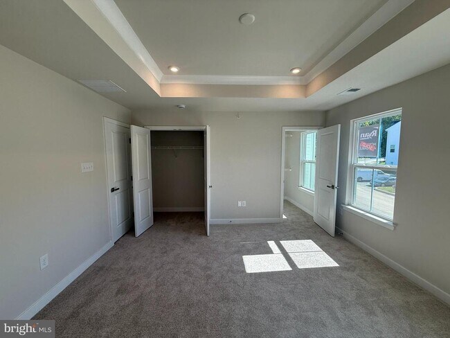 Building Photo - 44 Quarry Rd