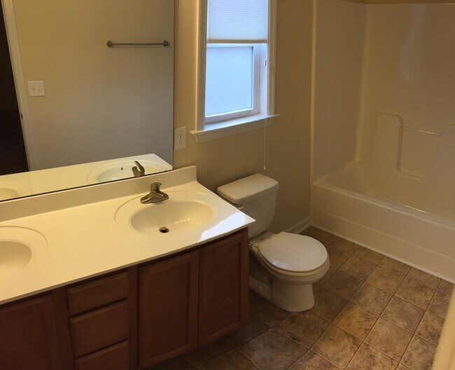 Building Photo - Lavish on Limestone!