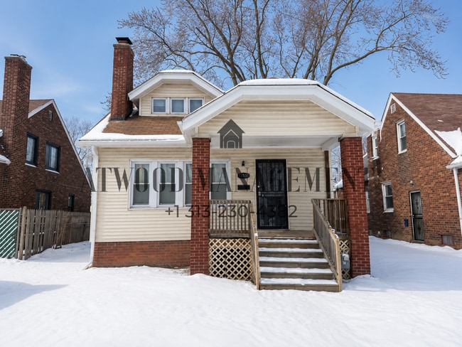 Building Photo - 15341 Lauder St