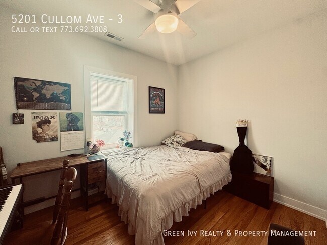 Building Photo - 5201 W Cullom Ave