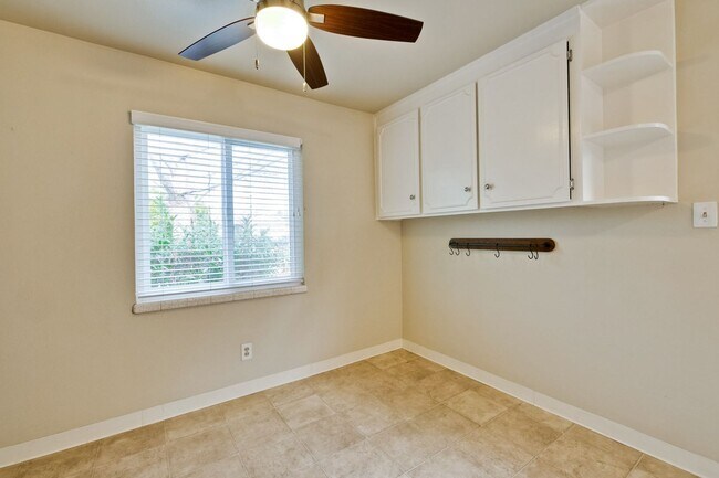 Building Photo - Wow! What a Great Home! Available Soon!