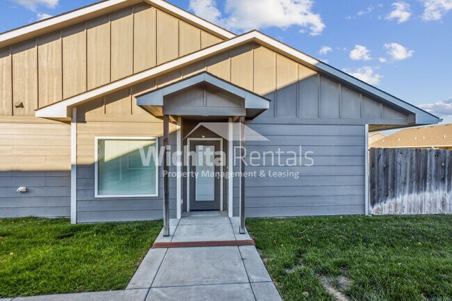 Building Photo - ****Coming Soon in June***    Valley Center Schools*** 3 bedroom townhome