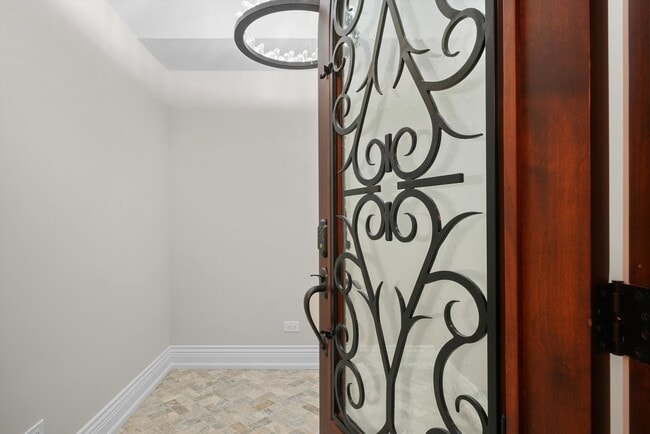 Building Photo - 6403 S Garfield St