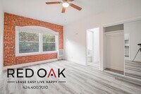 Building Photo - 147 Normandie Ave