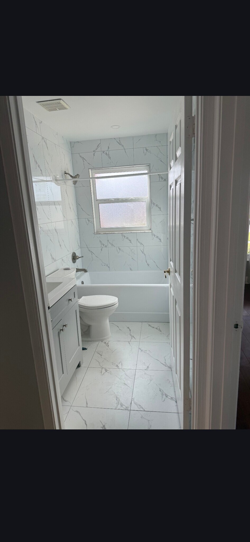 Building Photo - 12390 Summer Springs Dr