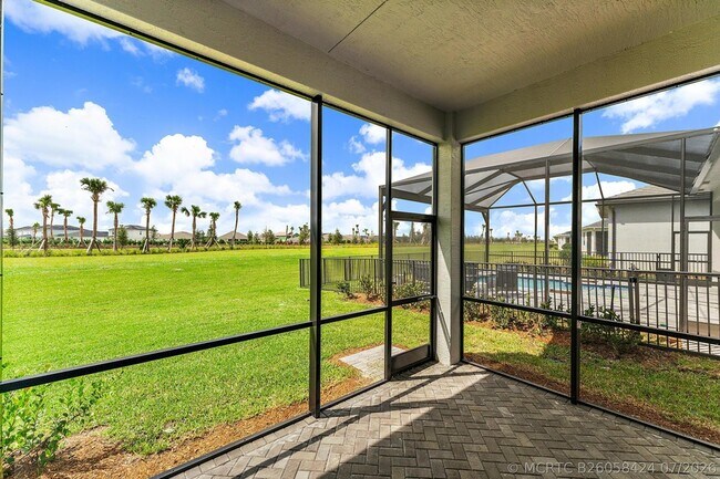 Building Photo - 9333 SW Pepoli Way