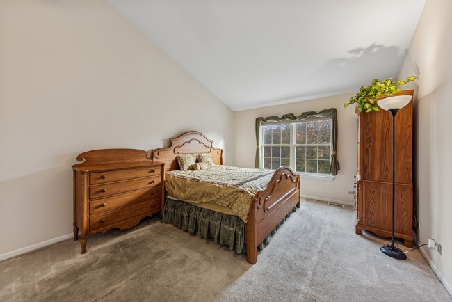 Building Photo - 36119 N New Bridge Ct