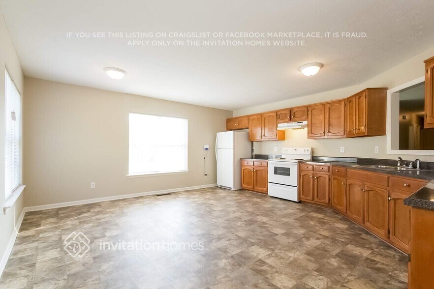 Building Photo - 516 Shaggy-Hickory Tr