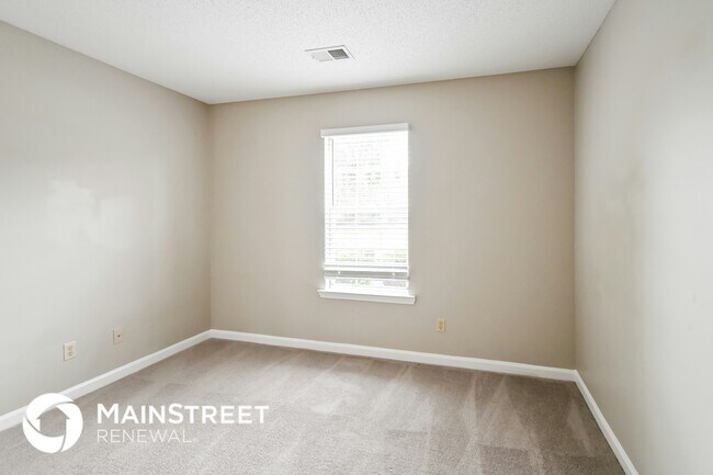 Building Photo - 4493 Shadow Ridge Dr