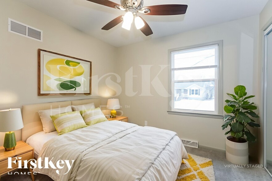 Building Photo - 16512 Greenwald Dr