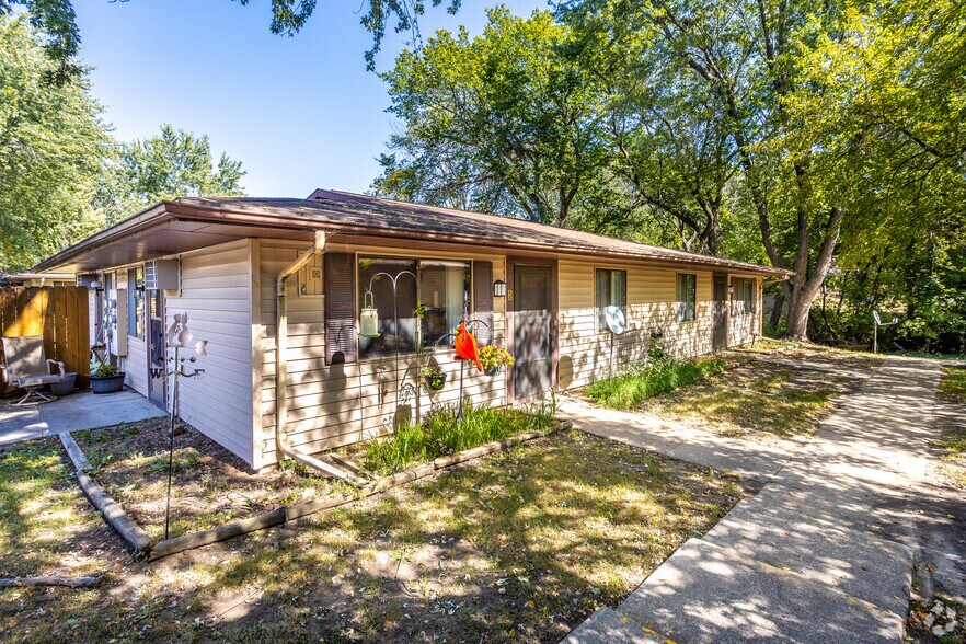 Building Photo - Brookside Apartments 317 SE Jacobs St, Grimes, Iowa