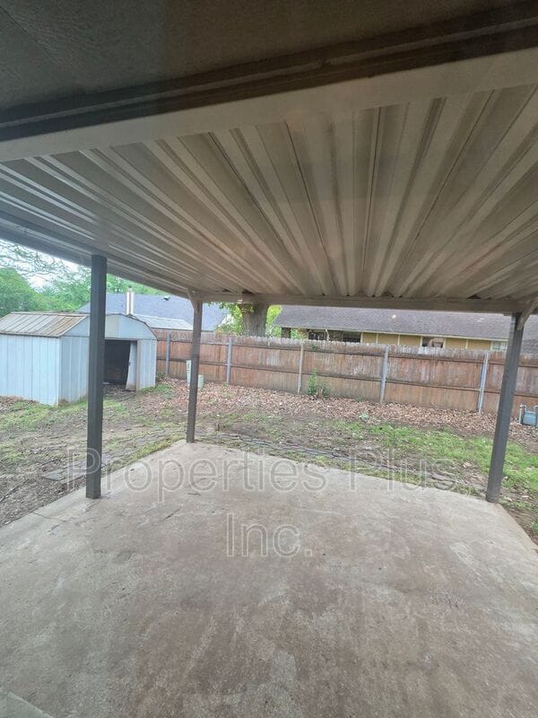 Building Photo - 11612 S 100th E Ave