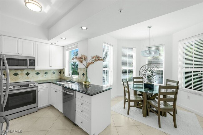 Building Photo - 315 Dunes Blvd