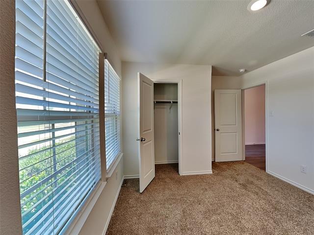 Building Photo - 2909 Menguita St