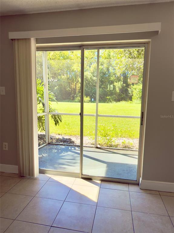 Building Photo - 3846 Bay Club Cir