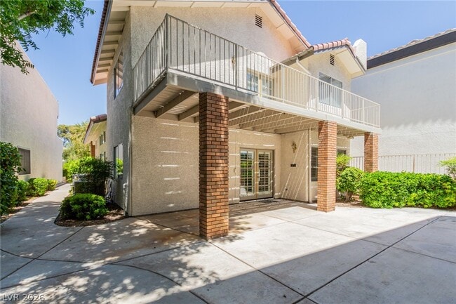Building Photo - 861 Vegas Valley Dr