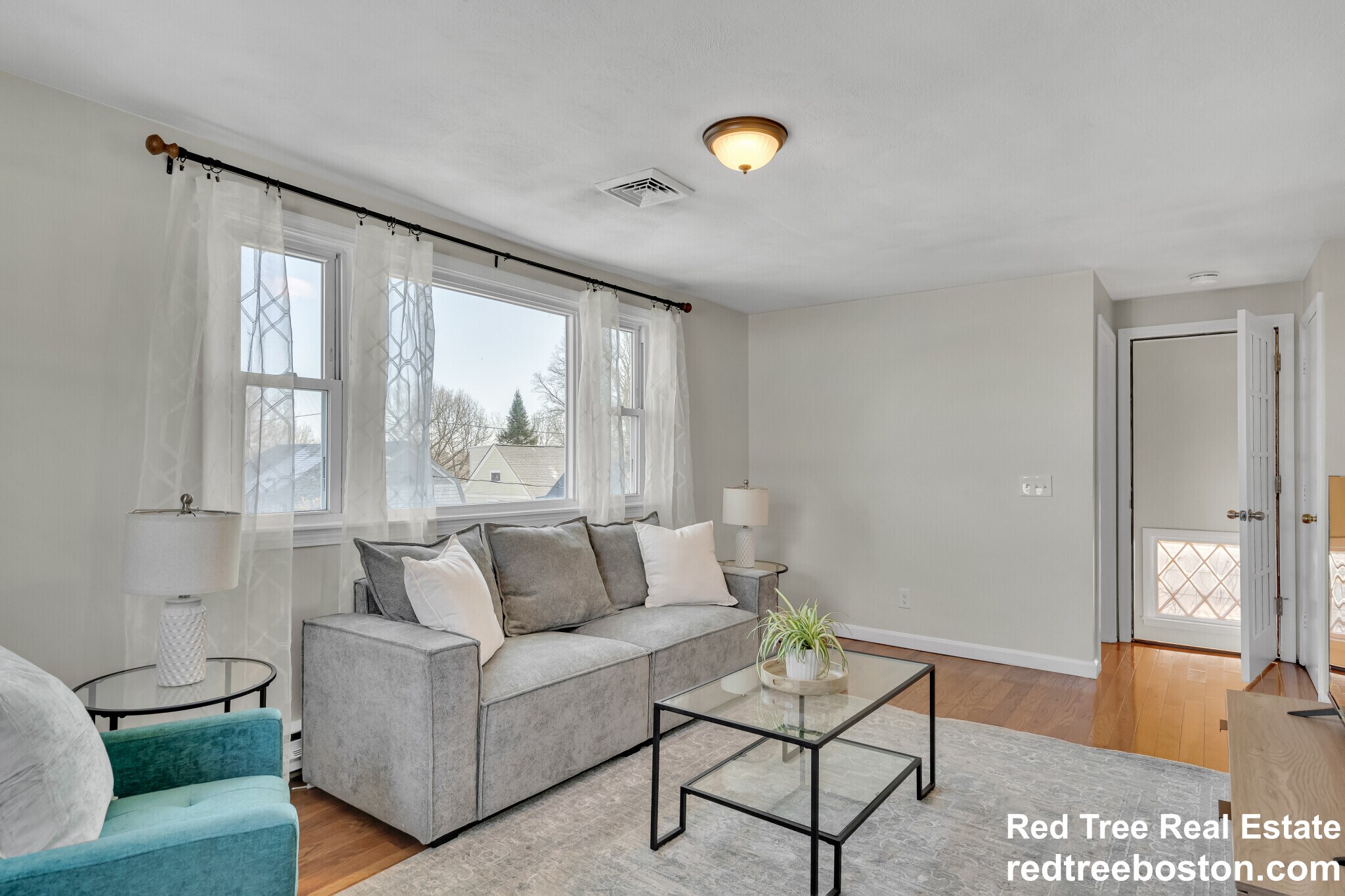 Building Photo - 74-76 Dunboy Unit 2