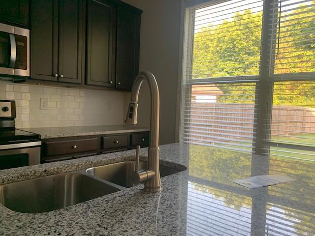 Building Photo - 213 Winterset Cir
