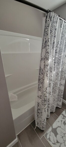 Building Photo - 4725 Inlet Ln