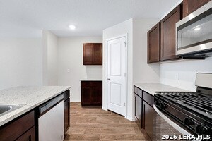 Building Photo - 13512 Waxman Spark