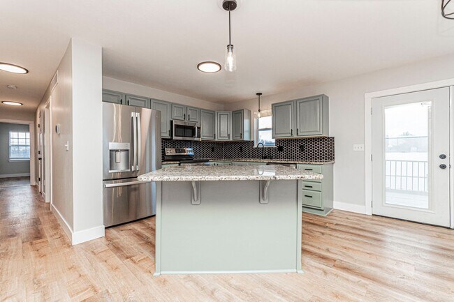 Building Photo - Please View 3D Virtual Walk-Through Before...