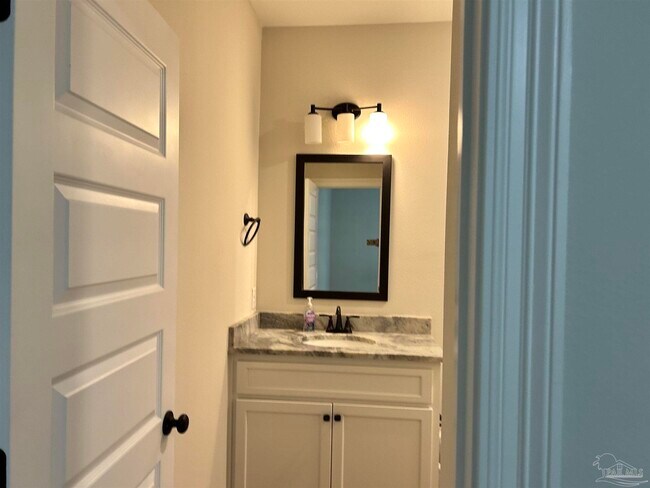 Building Photo - 4084 Blue Hillside Ln