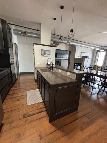 Galley view - 225 E Blaine Ln