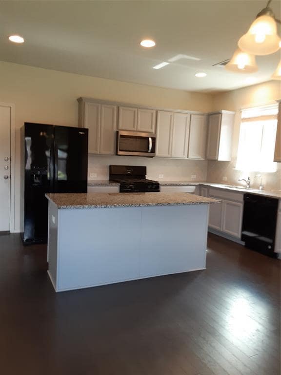 Building Photo - 504 Coffee Berry Dr