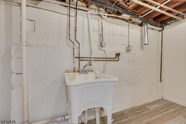 Building Photo - 432 Rosetta Pl