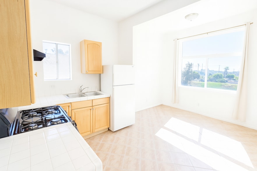 Building Photo - 2284 Kearney Ave