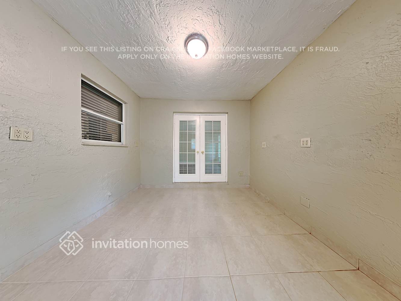 Building Photo - 116 La Mancha Ave